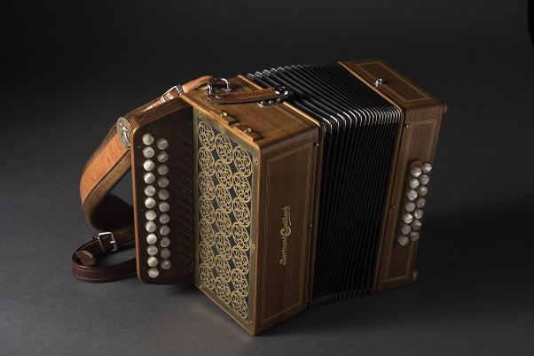 Photo of Gaillard accordion. 