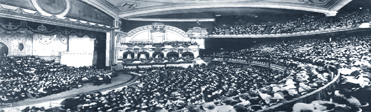 John McCormack in 1918, without amplification, at the Hippodrome Theatre in New York. More information: http://www.mccormacksociety.co.uk