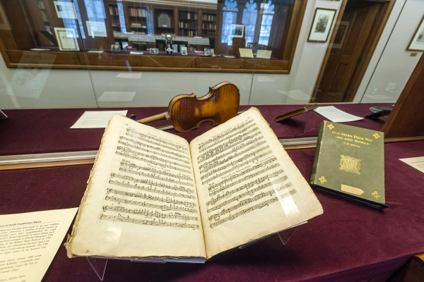 Photograph of Séamus Connolly's sheet music